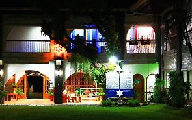 Villa Estrella Resort Hotel